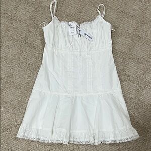 Elegant White Lace Trim mini dress
